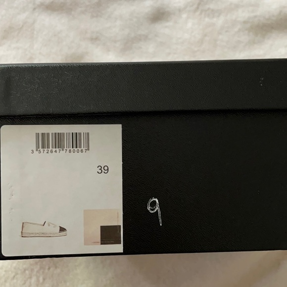 Authentic CHANEL Espadrilles - Picture 7 of 7